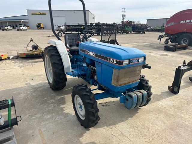 Image of Ford 1715 equipment image 4