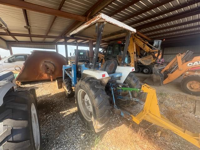 Image of Ford 1720 equipment image 3