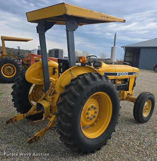 Image of Ford 3430 equipment image 4