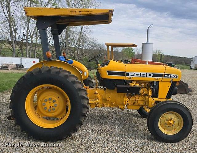 Image of Ford 3430 equipment image 3