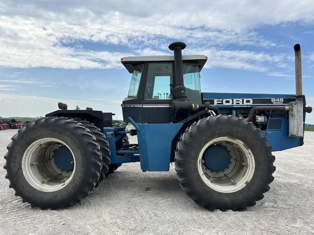 Image of Ford 846 equipment image 3
