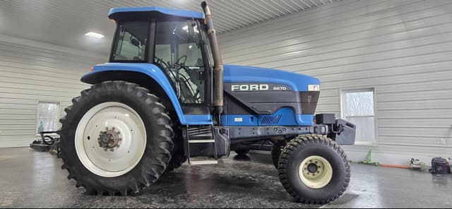 Image of Ford 8670 equipment image 3