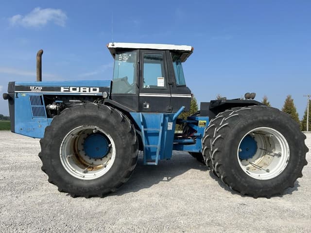 Image of Ford 876 equipment image 2