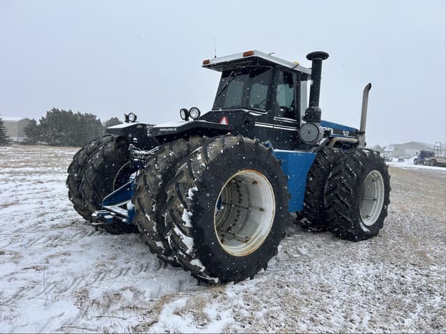 Image of Ford 876 equipment image 4