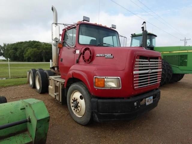 Image of Ford L9000 equipment image 1