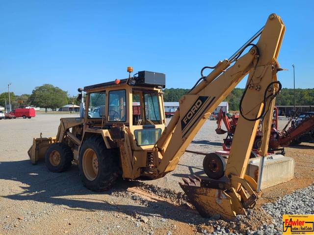 Image of Ford 755B equipment image 4