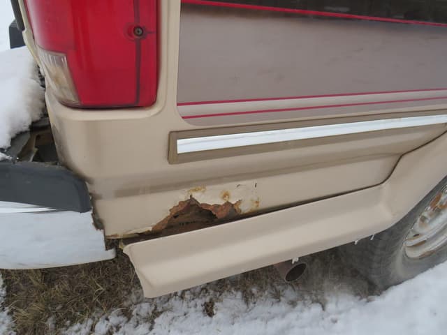 Image of Ford F-150 equipment image 4