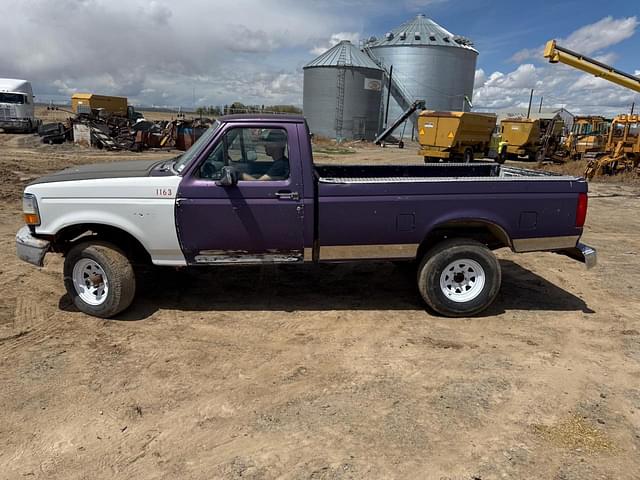Image of Ford F-150 equipment image 2
