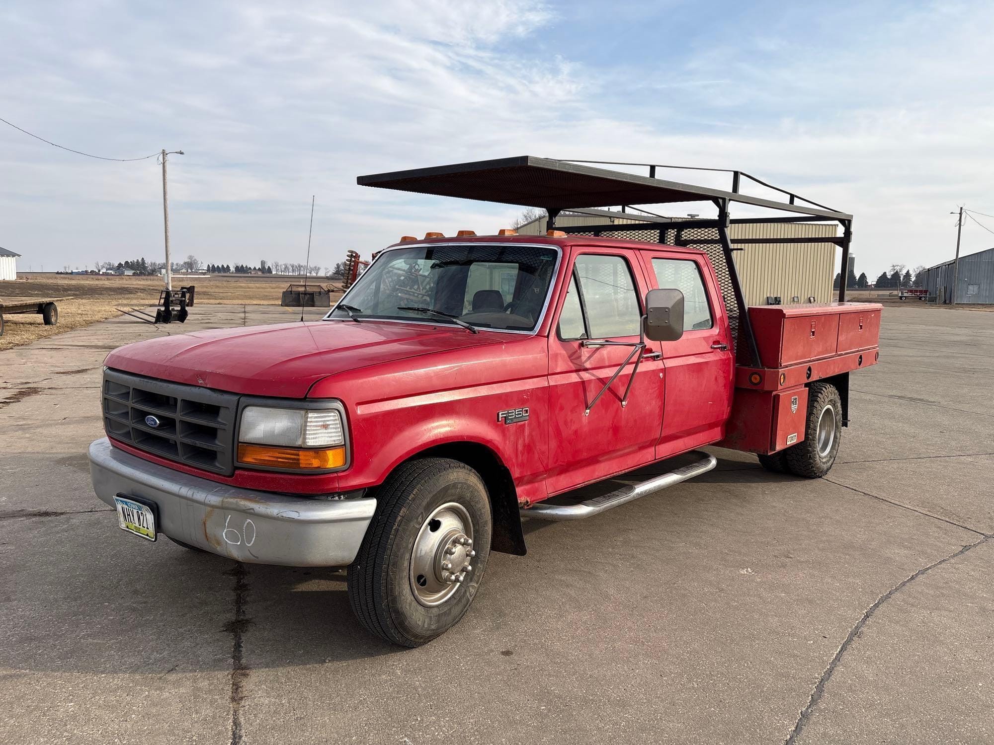 1993 Ford F-350 Equipment Image0
