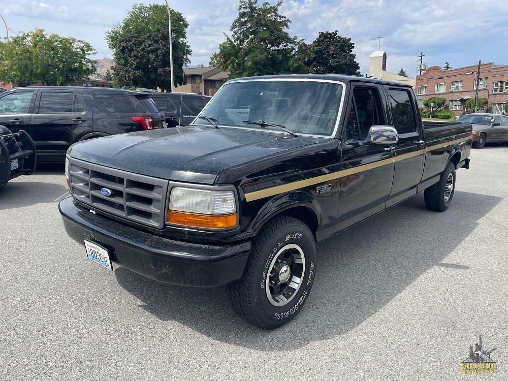 Image of Ford F-350 Primary image