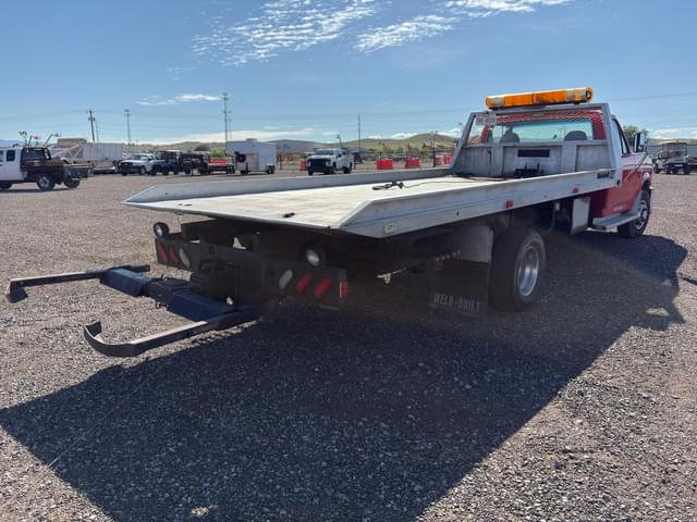 Image of Ford F-450 equipment image 2