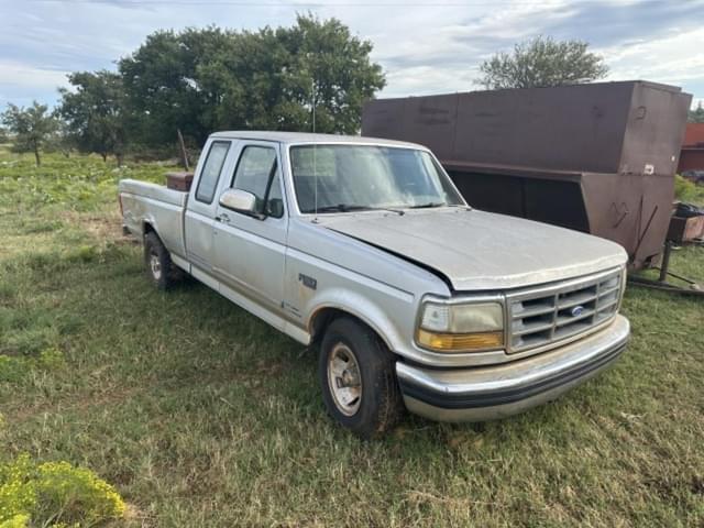 Image of Ford F-150 equipment image 2