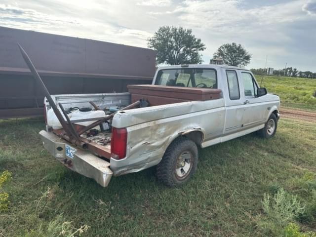 Image of Ford F-150 equipment image 3