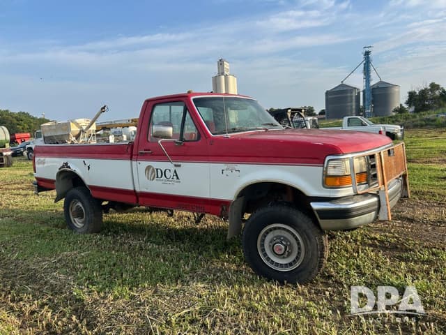 Image of Ford F-250 equipment image 4