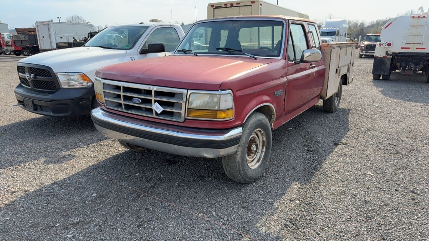 1993 Ford F-250 Equipment Image0