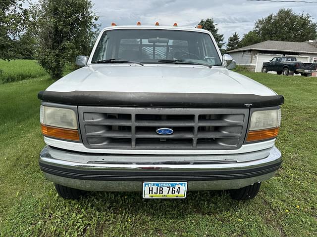 Image of Ford F-250 equipment image 1