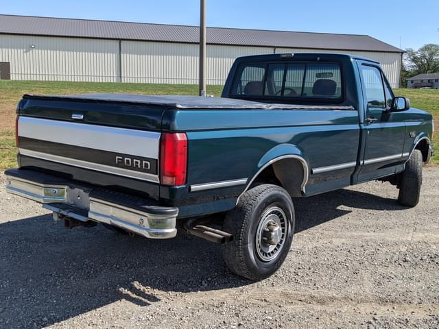 Image of Ford F-250 equipment image 4