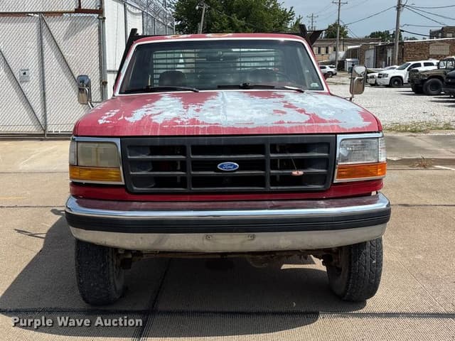 Image of Ford F-350 equipment image 1