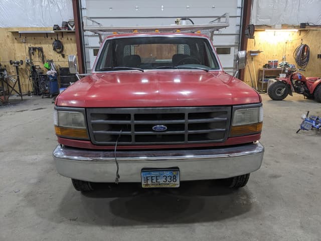 Image of Ford F-350 equipment image 1