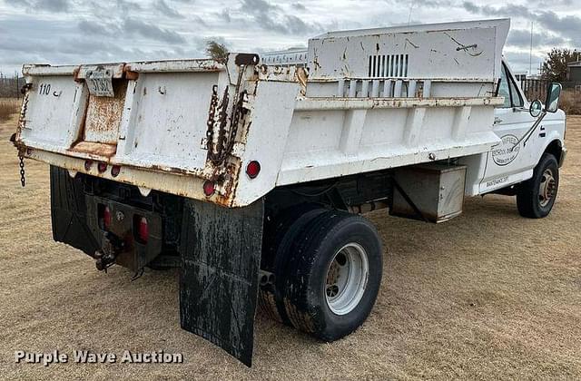 Image of Ford F-450 equipment image 4