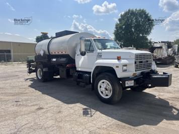 Main image Ford F700