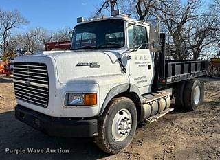 1993 Ford L9000 Equipment Image0