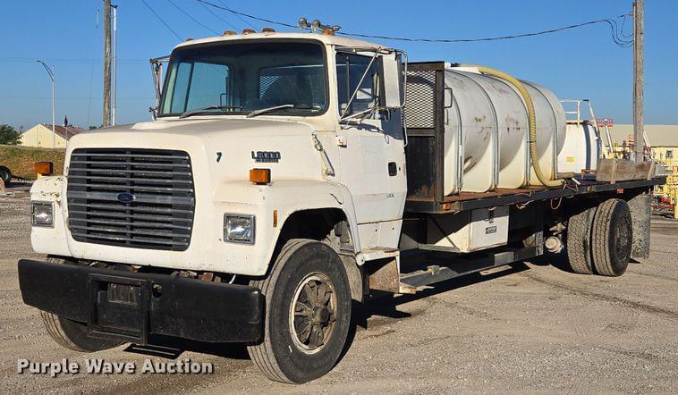 Image of Ford LN8000 Primary image