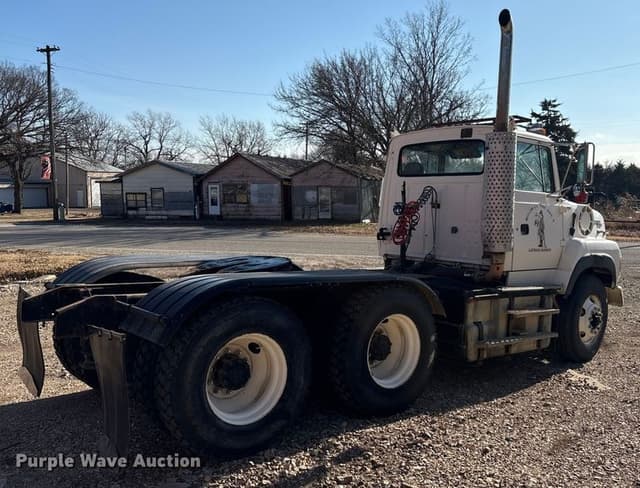 Image of Ford LTA9000 equipment image 4