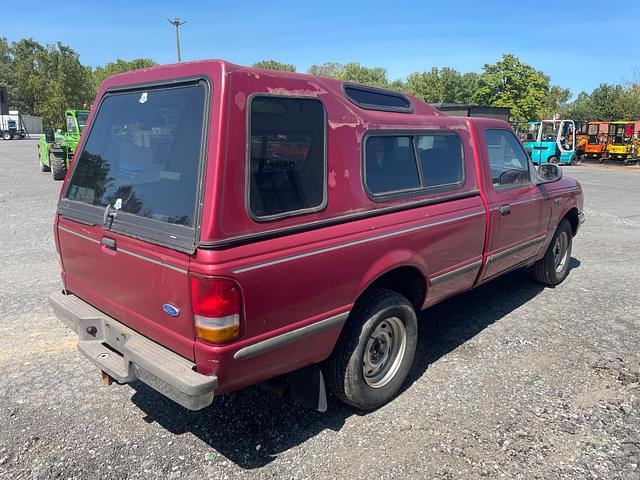 Image of Ford Ranger XLT equipment image 2