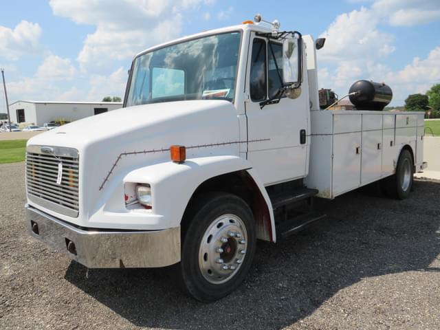 Image of Freightliner FL70 equipment image 1