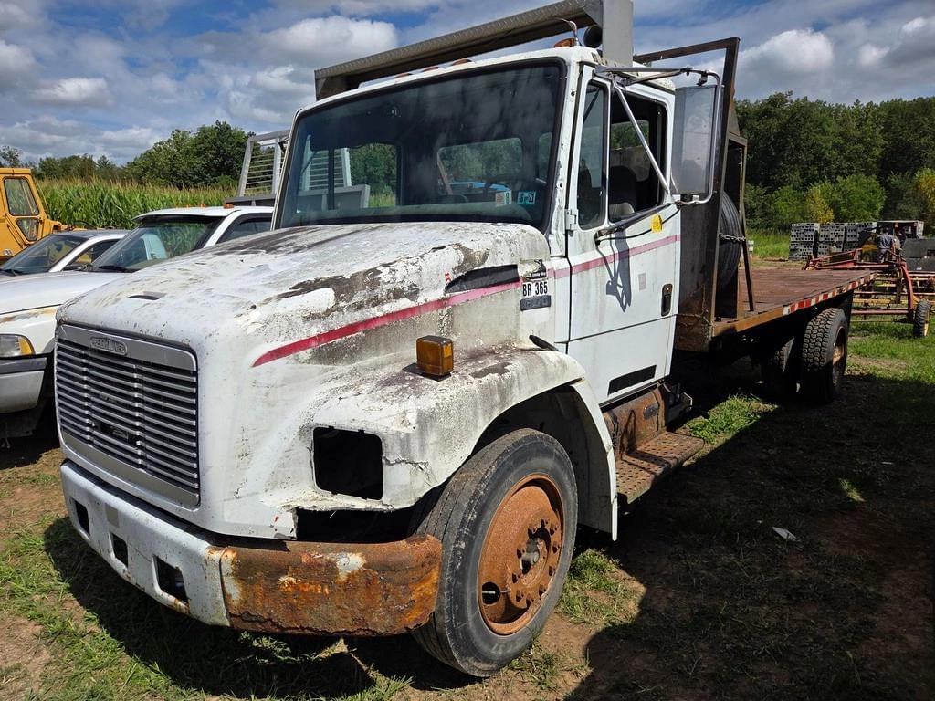 Image of Freightliner FL70 Primary image
