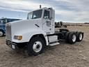 1993 Freightliner FLD112 Image