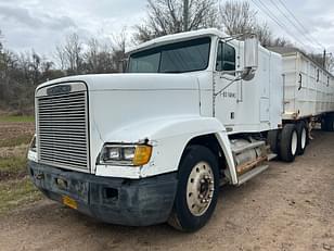 Main image Freightliner FLD120