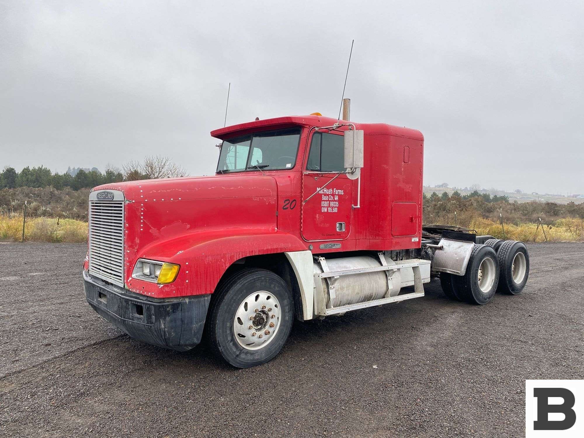 1993 Freightliner FLD120 Equipment Image0