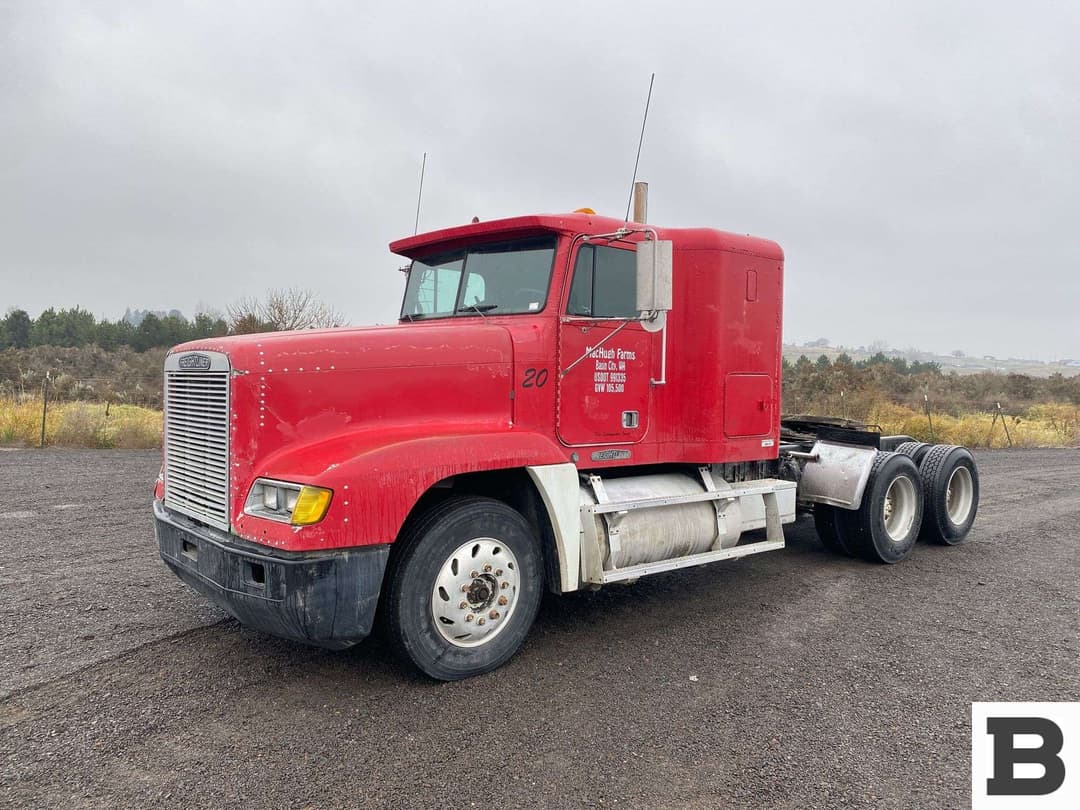 Image of Freightliner FLD120 Primary image