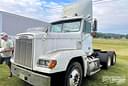 1993 Freightliner FLD120 Image