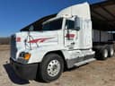 1993 Freightliner FLD120 Image