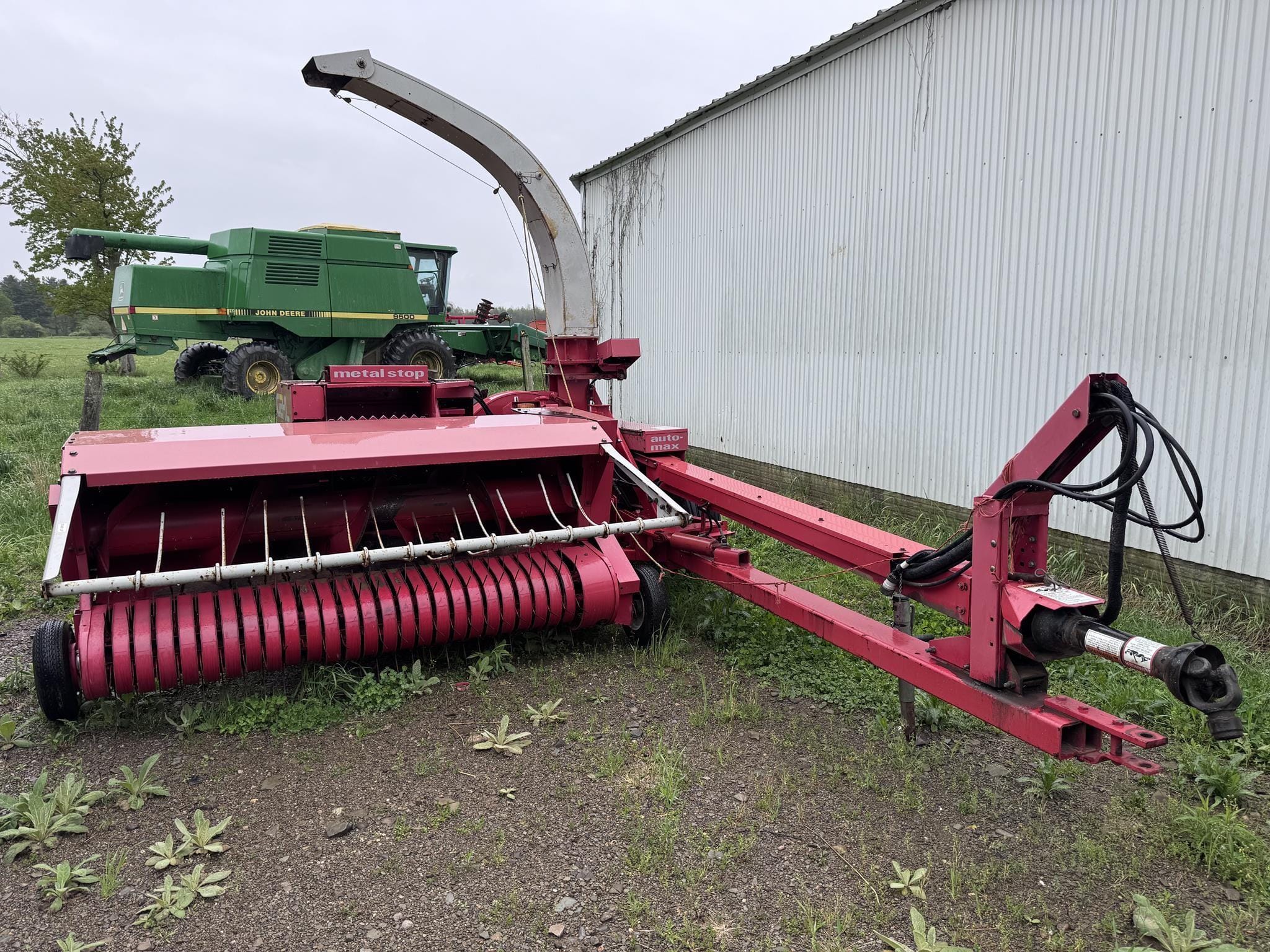 1993 Gehl 1065 Equipment Image0