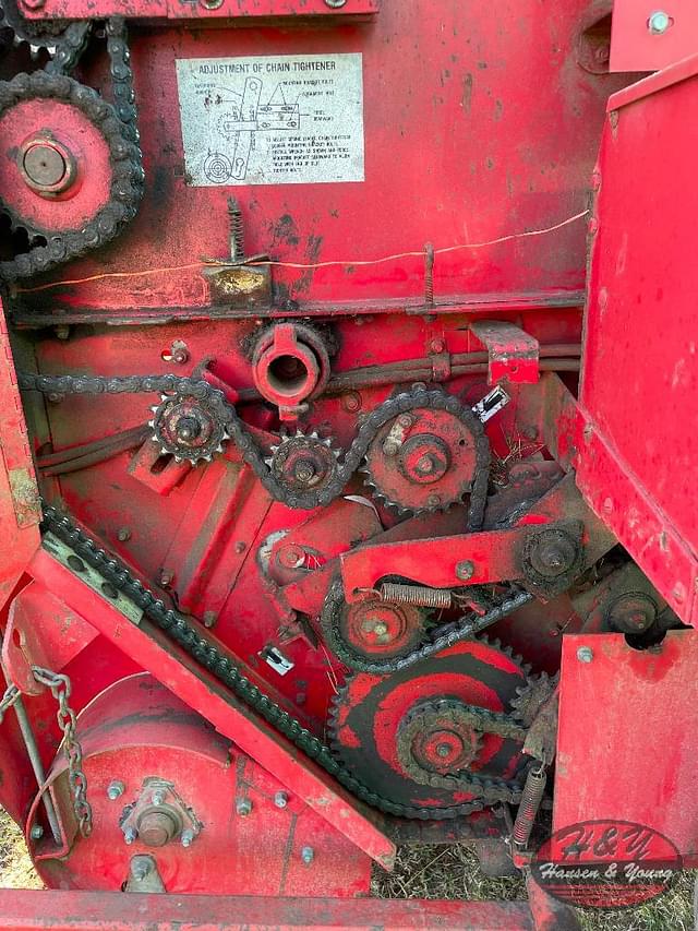 Image of Gehl 1470 equipment image 4