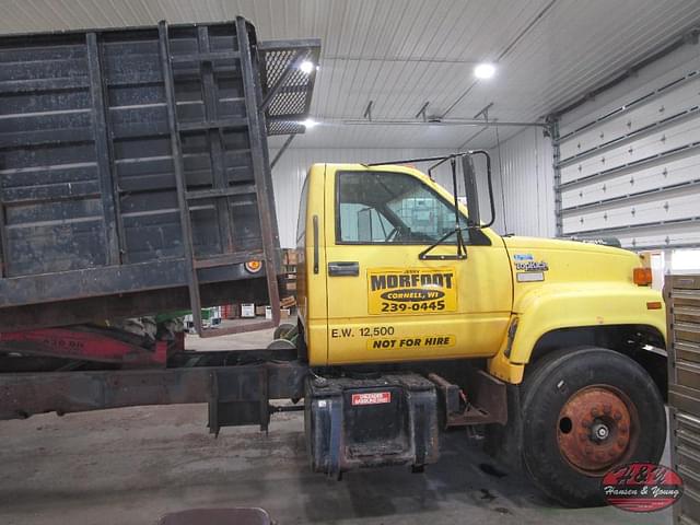 Image of GMC C7000 equipment image 2
