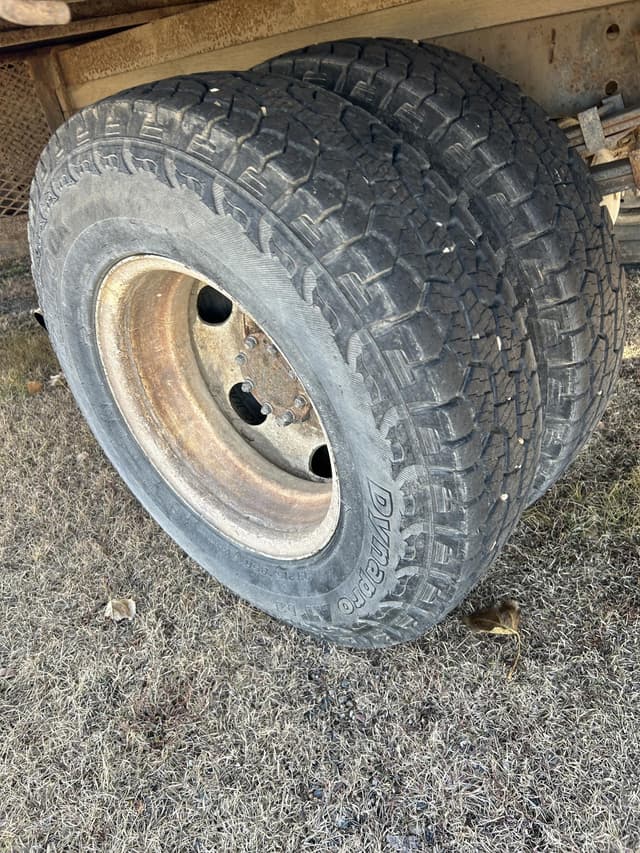 Image of GMC 4000 equipment image 3