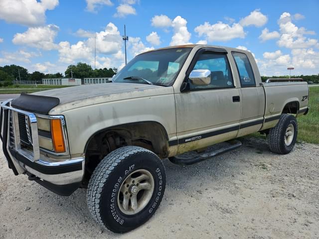 Image of GMC 1500 equipment image 2