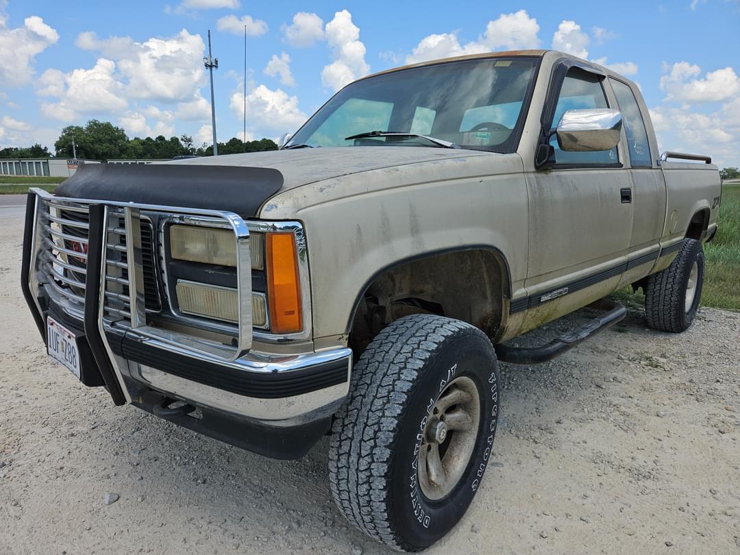 Image of GMC 1500 Primary image