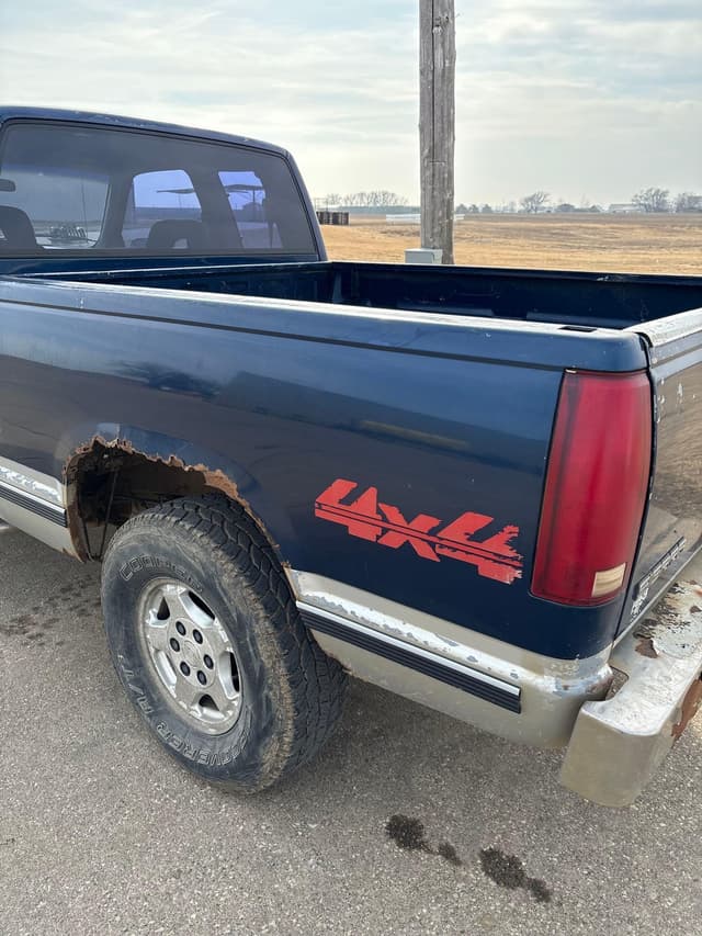 Image of GMC 1500 equipment image 4