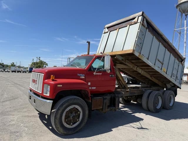 Image of GMC Topkick C7500 equipment image 1