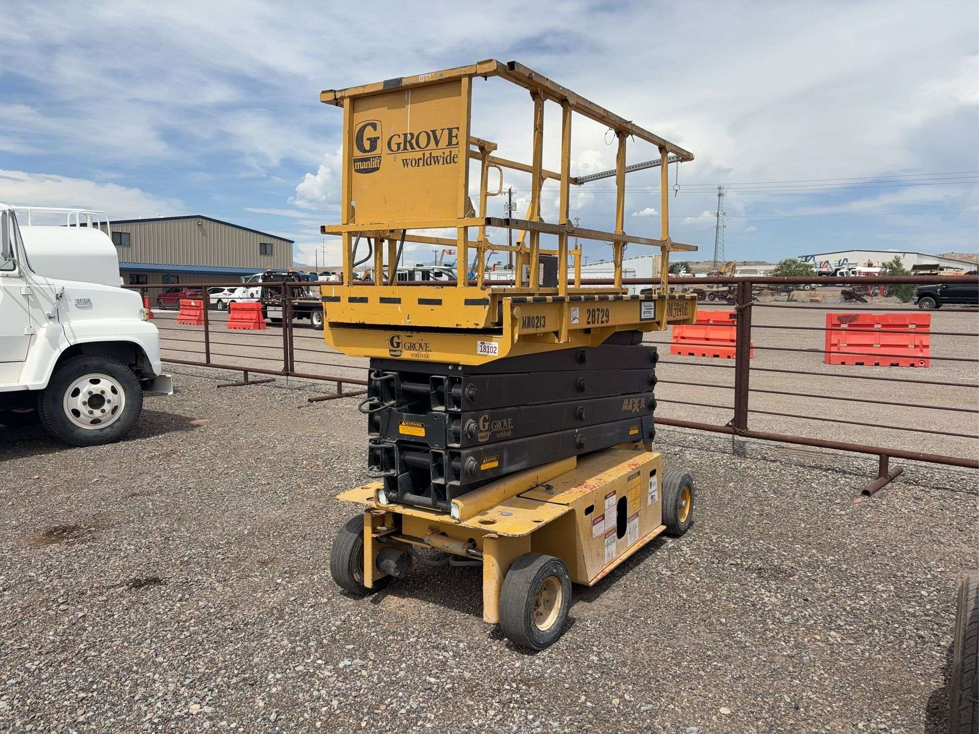 1993 Grove SM3146E Equipment Image0