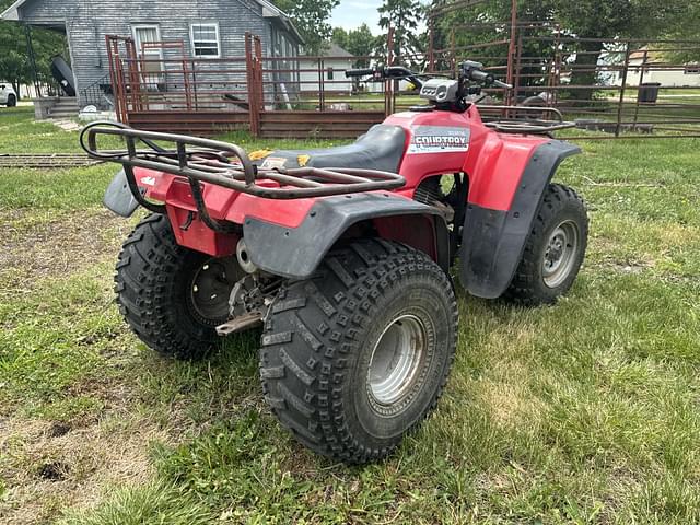 Image of Honda 300 equipment image 4