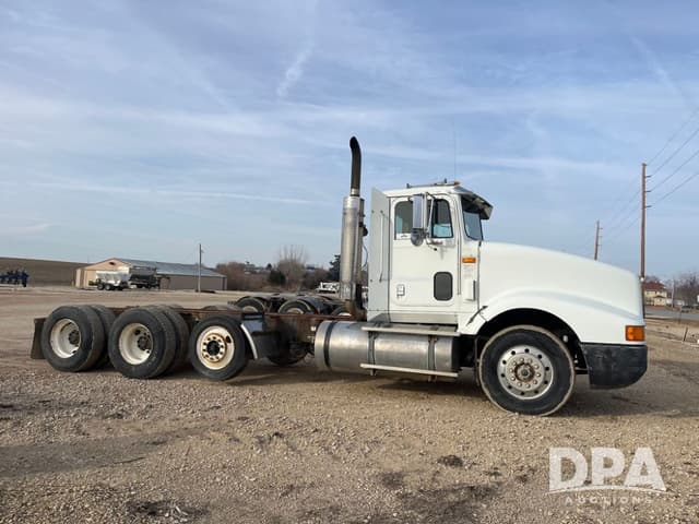 Image of International 9400 equipment image 3