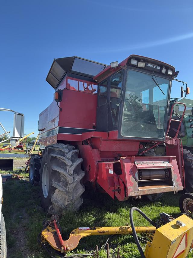 Image of Case IH 1666 equipment image 1
