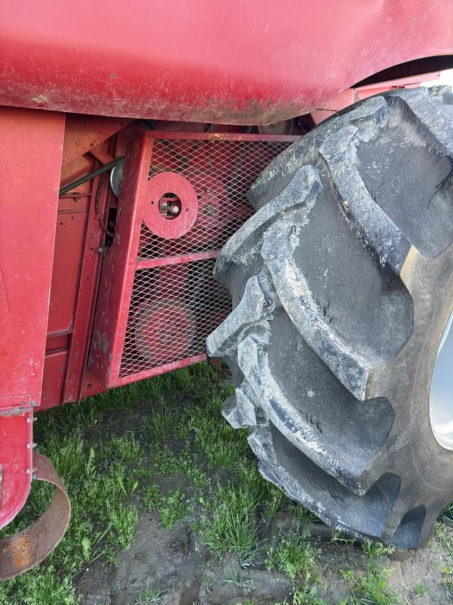 Image of Case IH 1666 equipment image 4